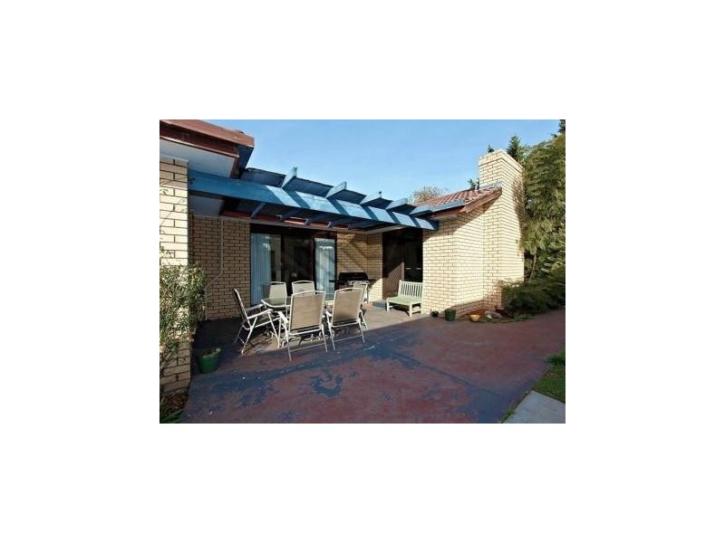 3 Wyperfeld Avenue, Taylors Lakes VIC 3038