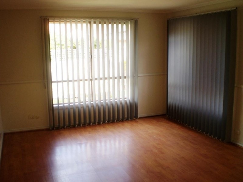 36 Bond Drive, Taylors Lakes VIC 3038