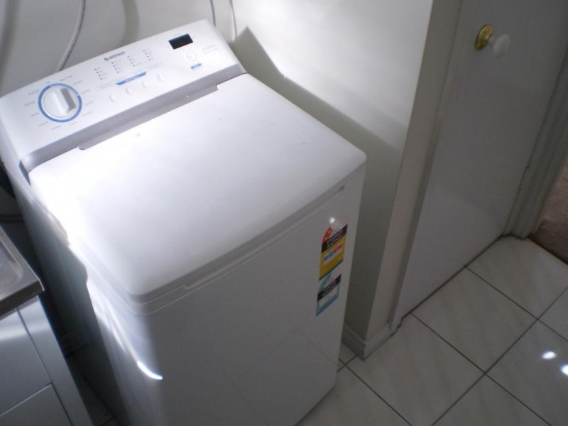 36 Bond Drive, Taylors Lakes VIC 3038