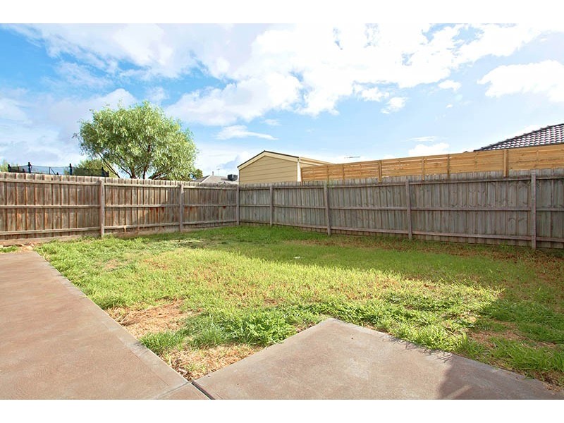 76 Jamieson Terrace, Taylors Hill VIC 3037