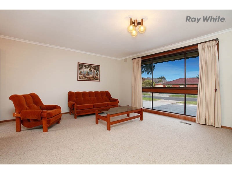 19 Medina Road, Keilor Downs VIC 3038