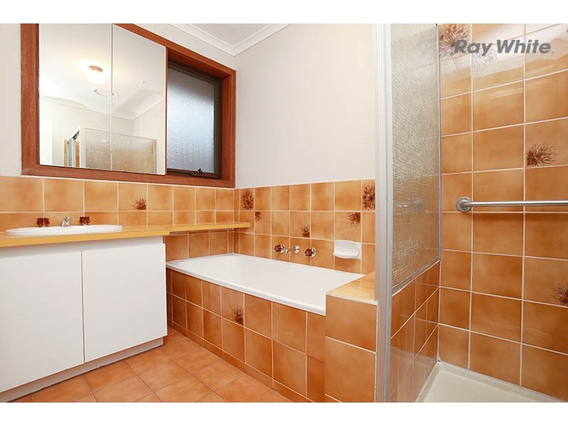19 Medina Road, Keilor Downs VIC 3038