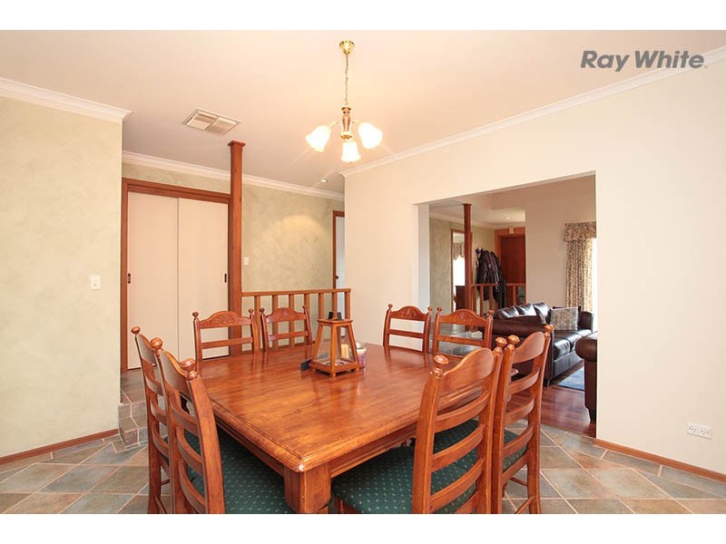 9 Dalray Court, Keilor Downs VIC 3038