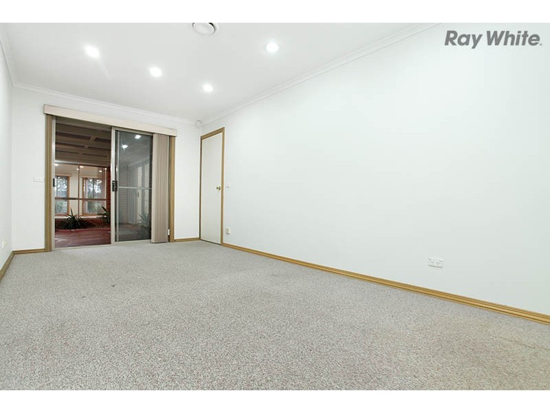 18 Verona Drive, Keilor Lodge VIC 3038