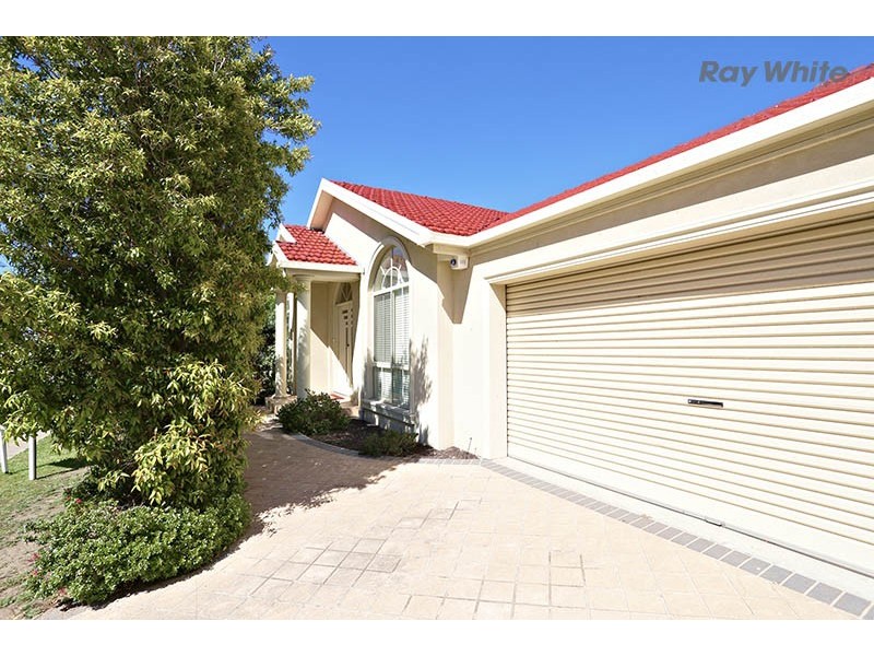 6 Beechwood Grove, Burnside Heights VIC 3023