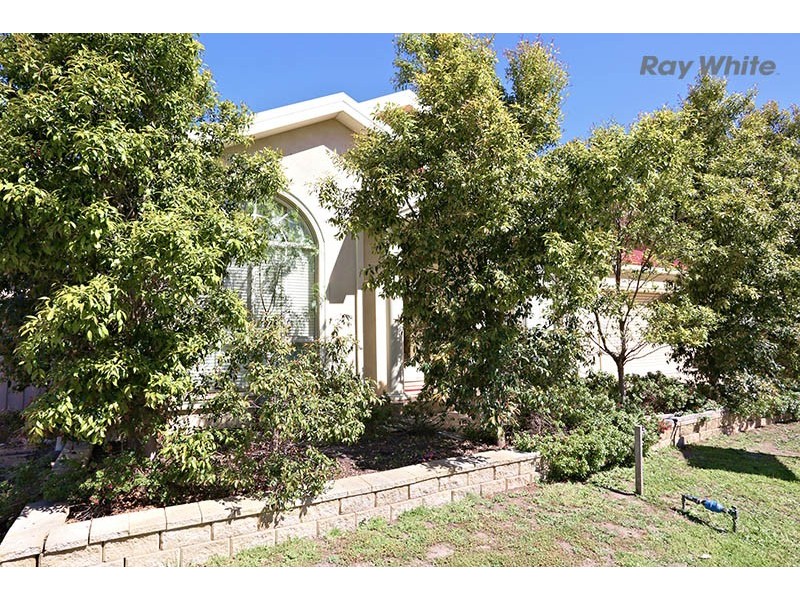 6 Beechwood Grove, Burnside Heights VIC 3023