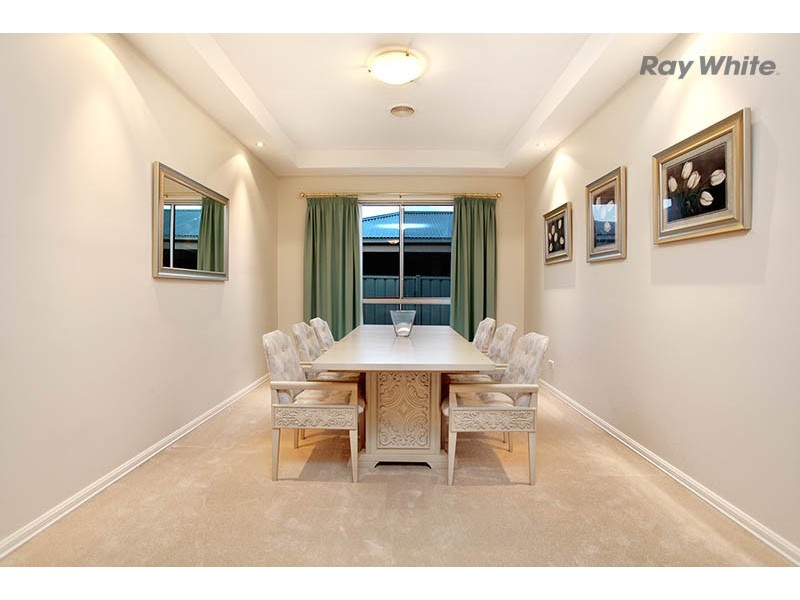 3 Wales Court, Hillside VIC 3037