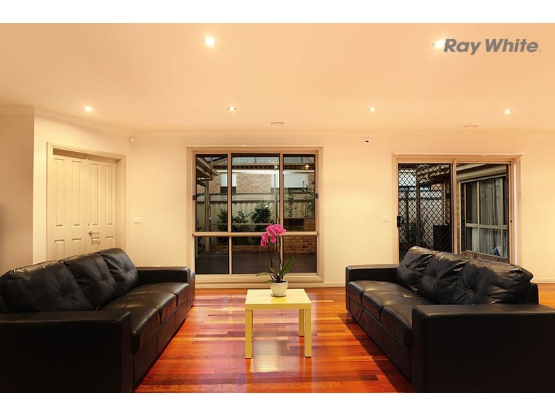 5 Glenview Court, Hillside VIC 3037