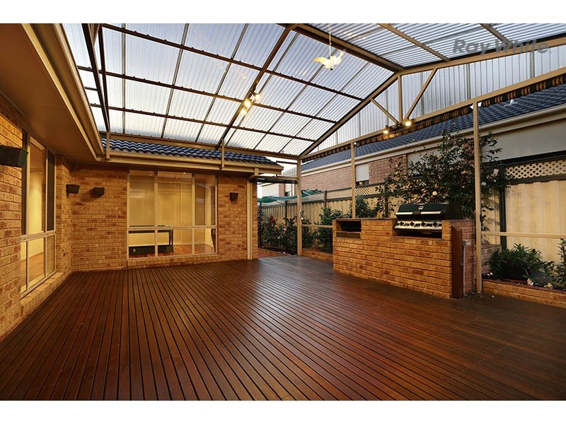 5 Glenview Court, Hillside VIC 3037