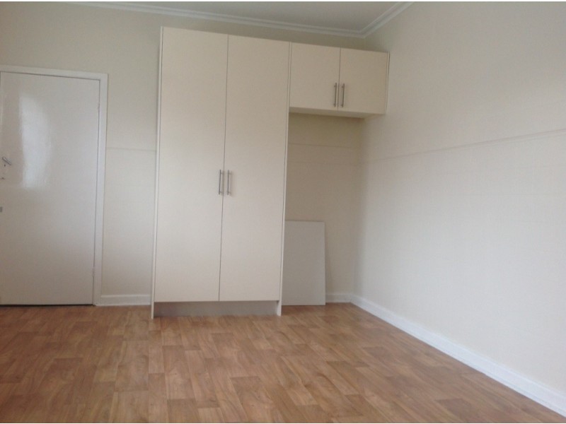 15 Beaver Street, St Albans VIC 3021