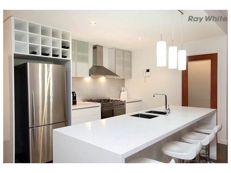 5 Kinetic Avenue, Hillside VIC 3037