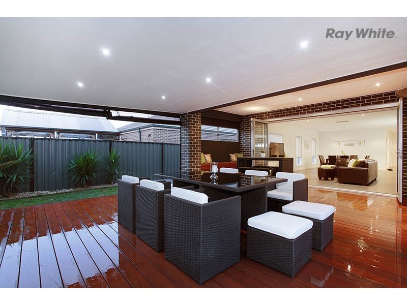 5 Kinetic Avenue, Hillside VIC 3037