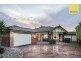 4 Holton Court, Hillside VIC 3037
