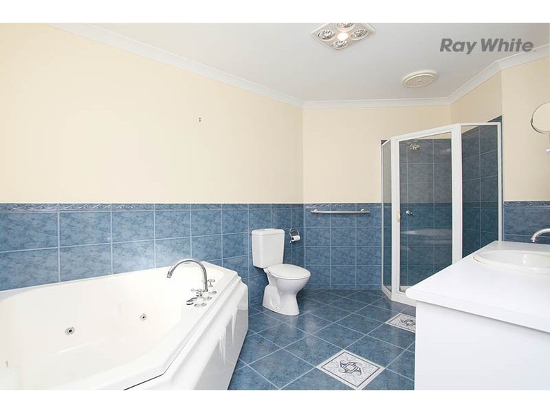 79 Australia Drive, Taylors Lakes VIC 3038