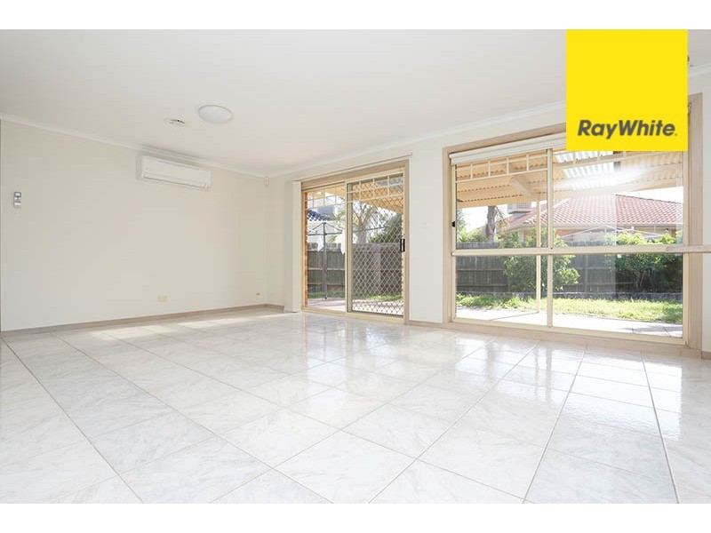 12 Jonathon Court, Taylors Lakes VIC 3038