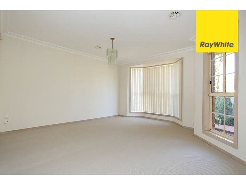 12 Jonathon Court, Taylors Lakes VIC 3038