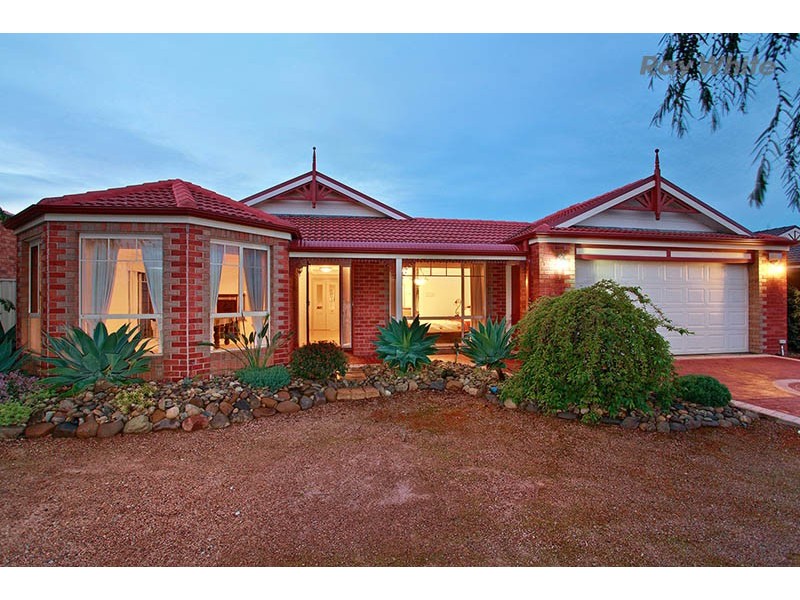 52 Lady Rose Crescent, Sydenham VIC 3037