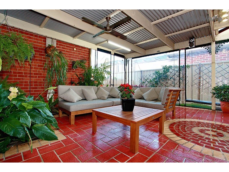 52 Lady Rose Crescent, Sydenham VIC 3037