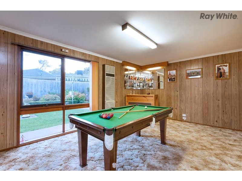 30 Cocoparra Crescent, Taylors Lakes VIC 3038