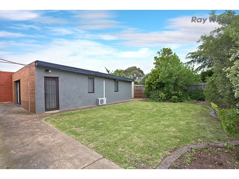 6 Rainbird Court, Keilor Downs VIC 3038