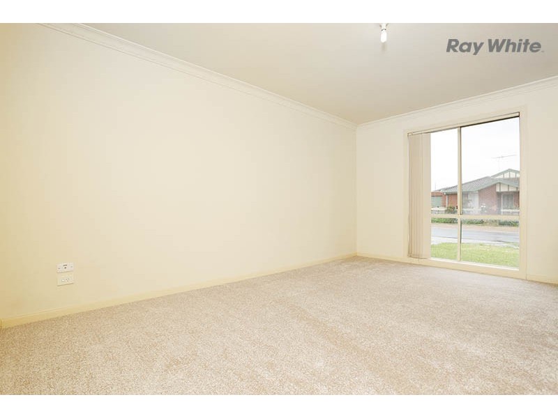 17 Ahmet Place, Hillside VIC 3037