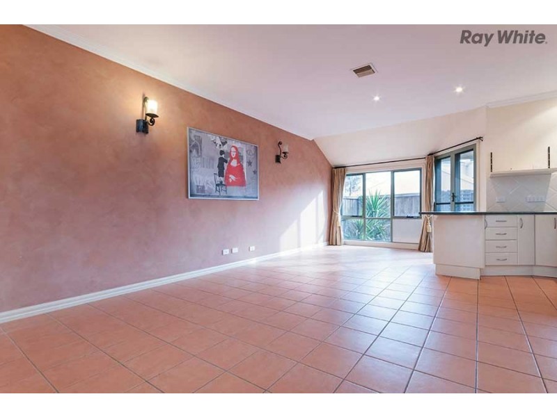 5/45 Wentworth Drive, Taylors Lakes VIC 3038