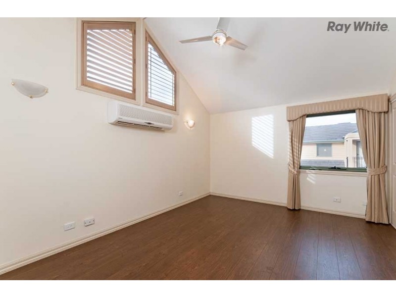 5/45 Wentworth Drive, Taylors Lakes VIC 3038