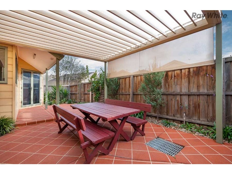 5/45 Wentworth Drive, Taylors Lakes VIC 3038