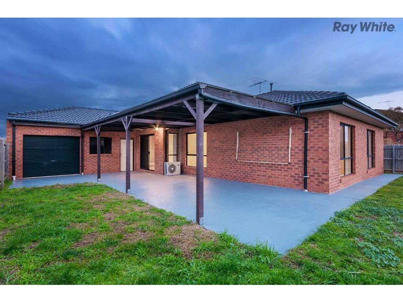 41 Jindabyne Avenue, Taylors Hill VIC 3037