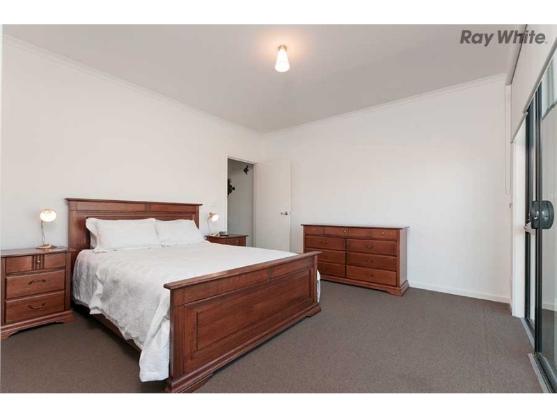 2/2a Lindenow Street, Maidstone VIC 3012