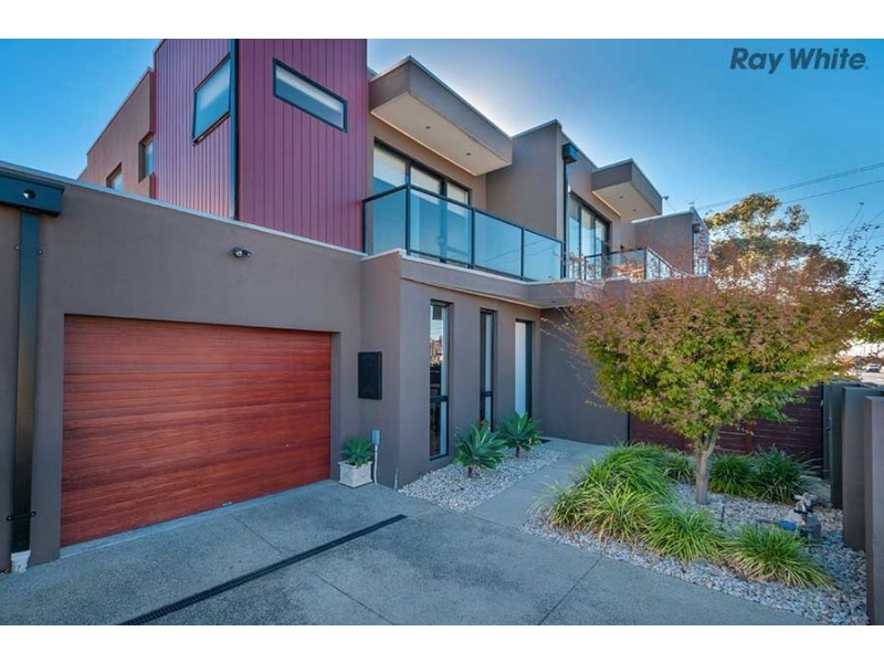 2/2a Lindenow Street, Maidstone VIC 3012