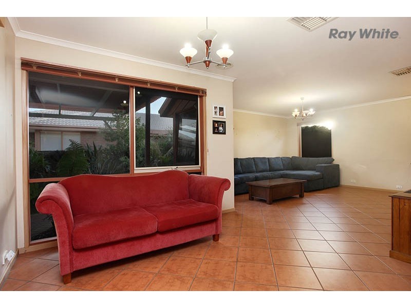 44 Spellman Avenue, Sydenham VIC 3037