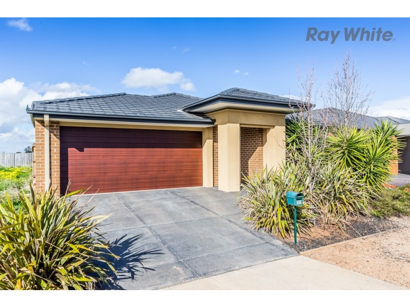 22 Carissa Road, Brookfield VIC 3338