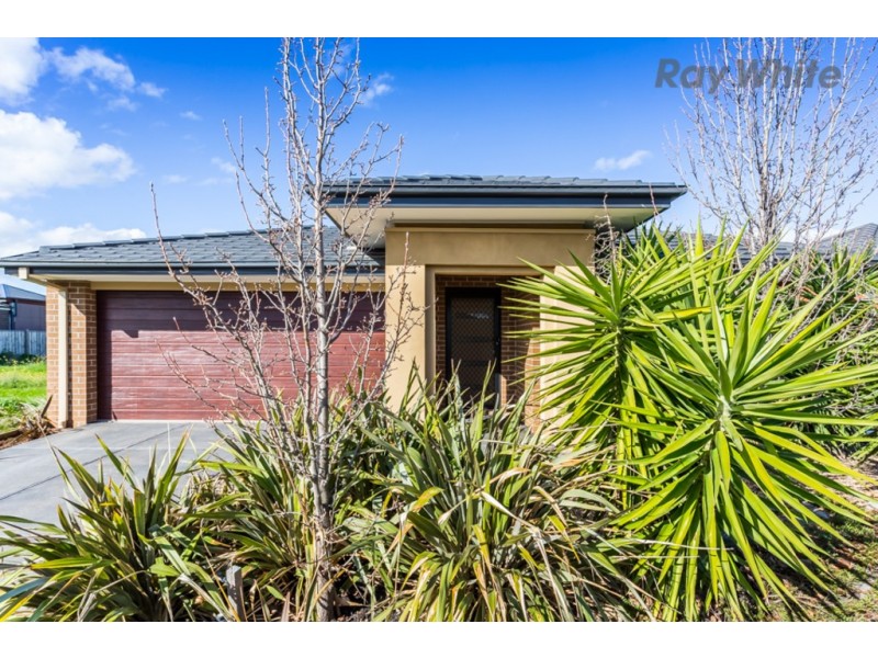22 Carissa Road, Brookfield VIC 3338