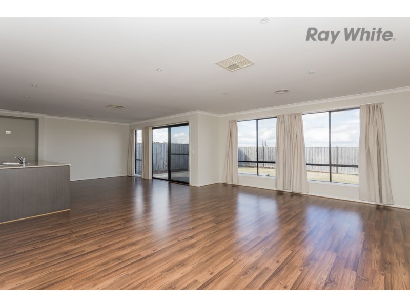 22 Carissa Road, Brookfield VIC 3338