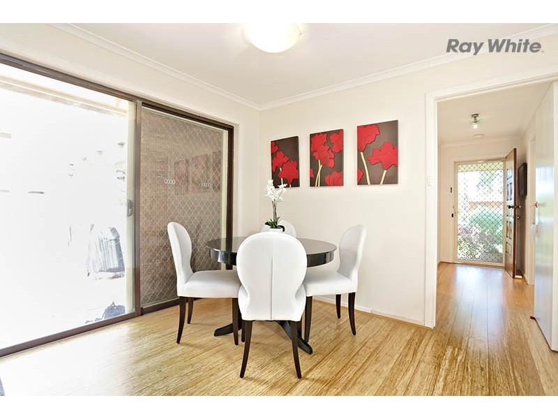 16 Grimes Avenue, Taylors Lakes VIC 3038