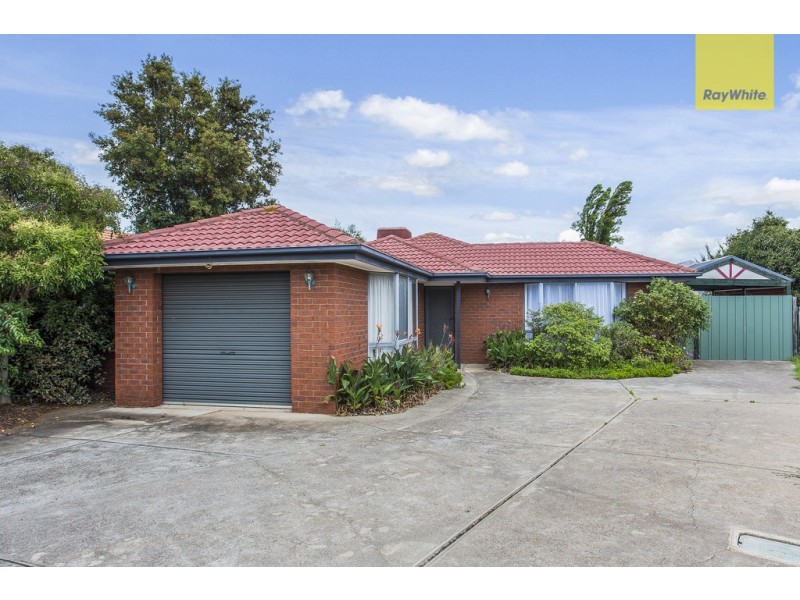 5 Michael Court, Hillside VIC 3037