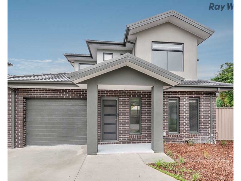 2/5 Heysham Place, Keilor Downs VIC 3038