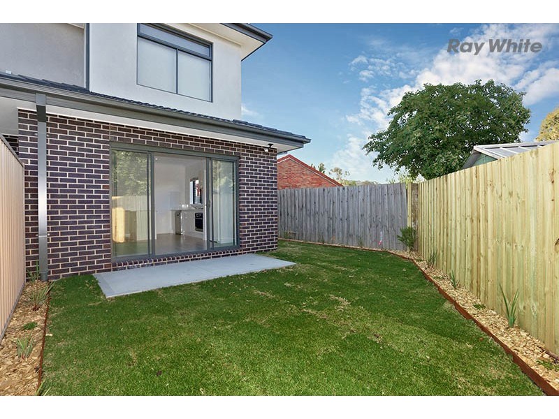 2/5 Heysham Place, Keilor Downs VIC 3038