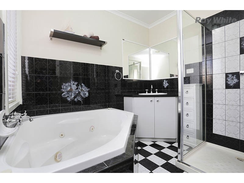 12 Sorghum Way, Delahey VIC 3037
