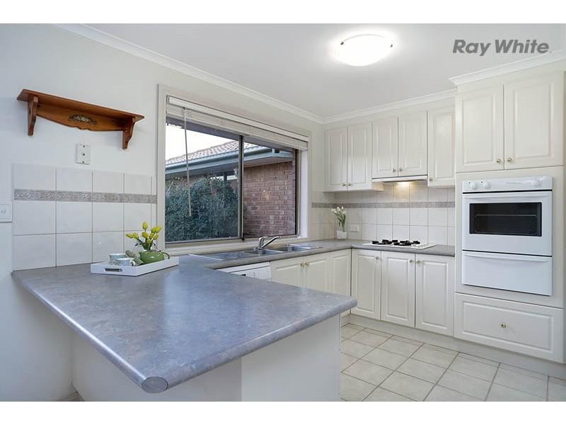4 Contursi Drive, Sydenham VIC 3037