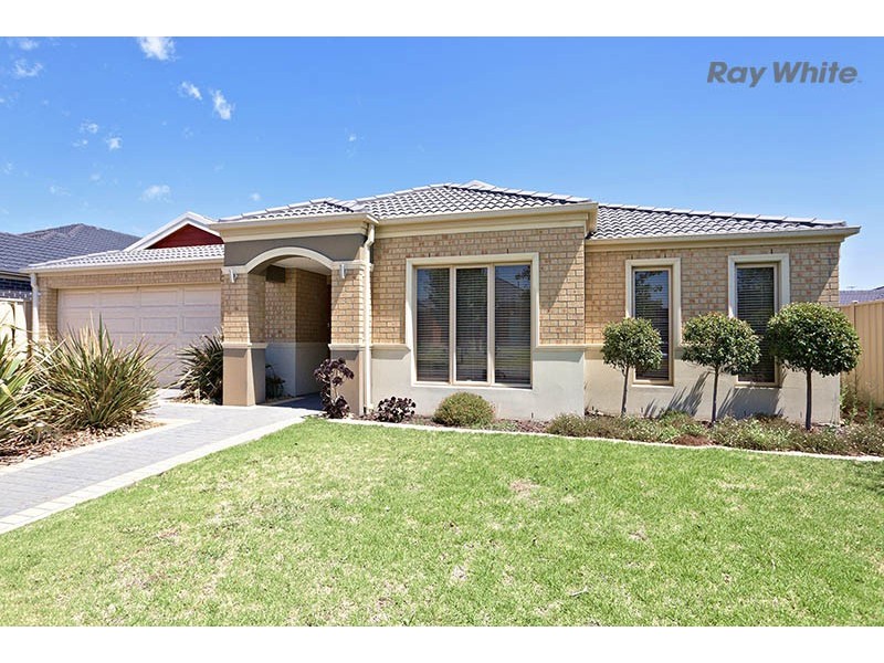 13 Windsor Court, Hillside VIC 3037