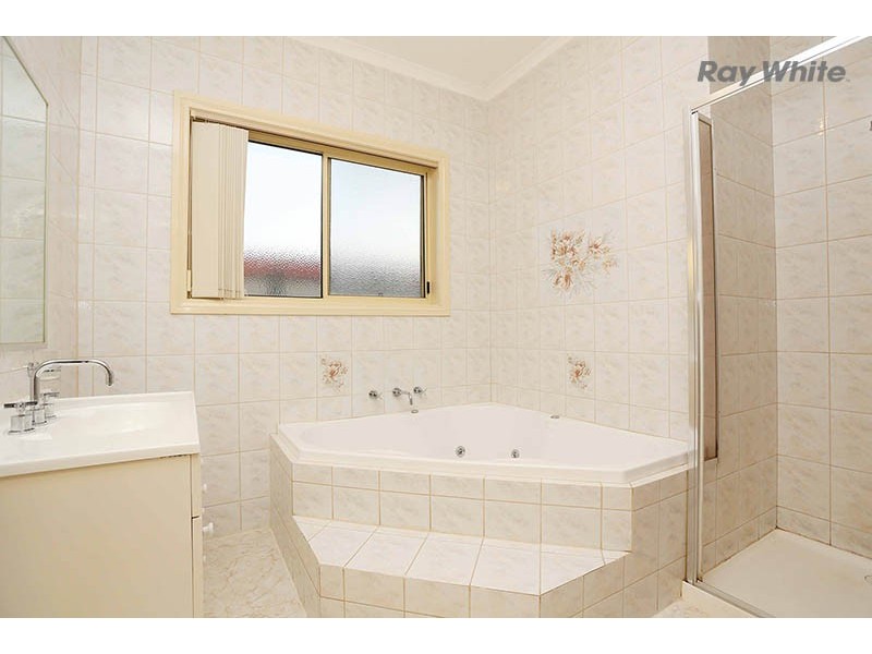 35 Marlock way, Delahey VIC 3037