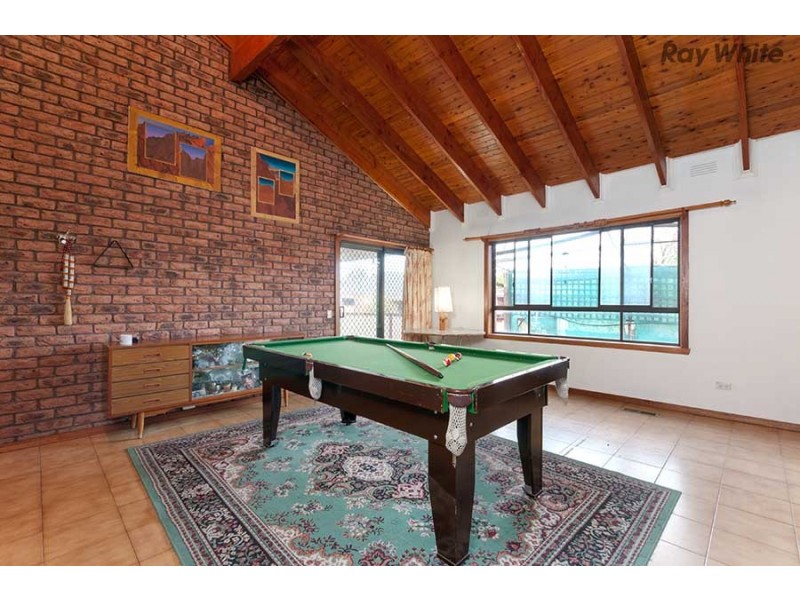20 Medina Road, Keilor Downs VIC 3038