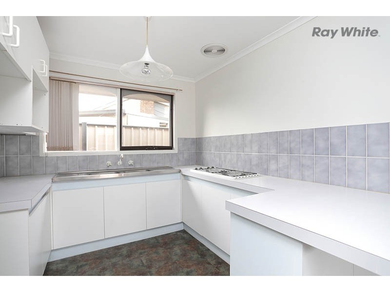 38 Hilton Way, Melton West VIC 3337