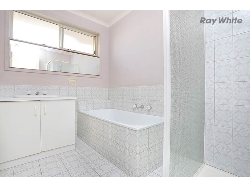 7/35 Wickham Street, Melton South VIC 3338