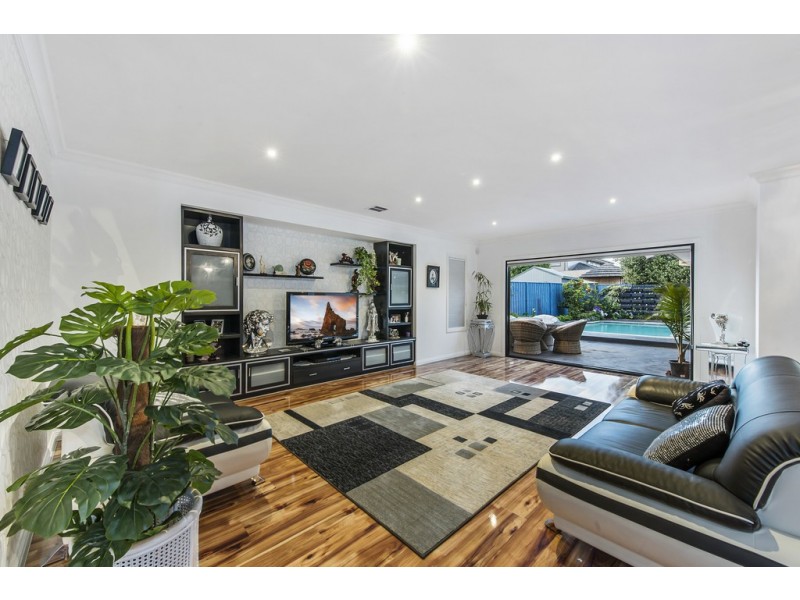 47 George Street, Taylors Hill VIC 3037