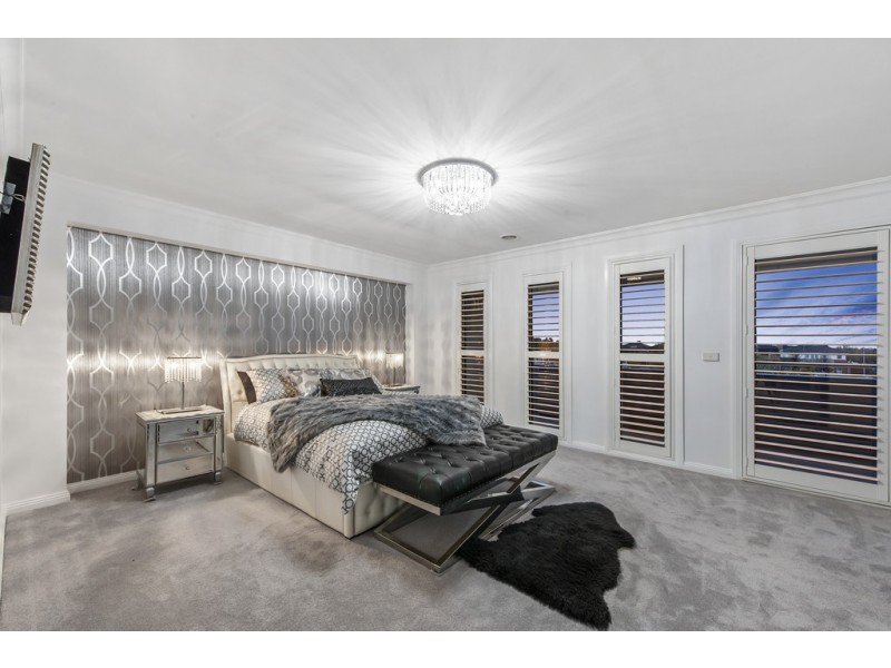 47 George Street, Taylors Hill VIC 3037