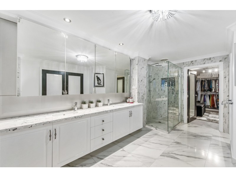 47 George Street, Taylors Hill VIC 3037