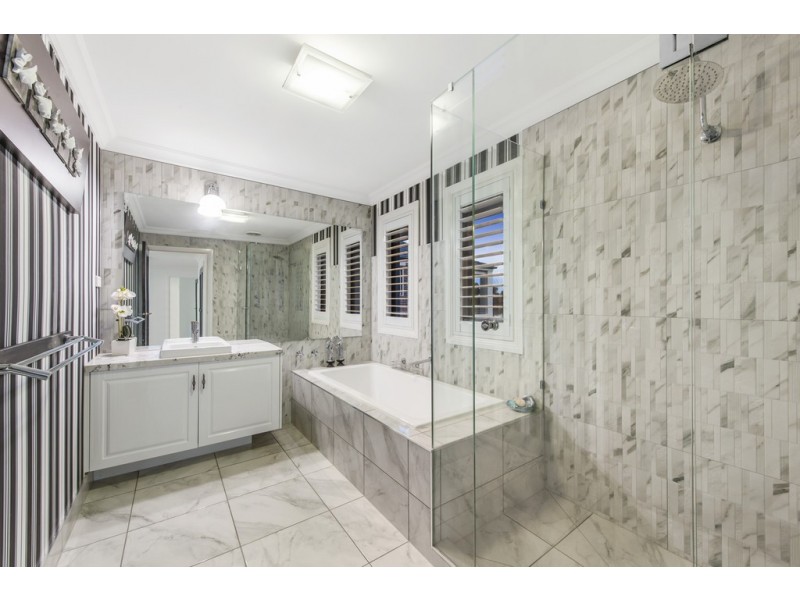 47 George Street, Taylors Hill VIC 3037